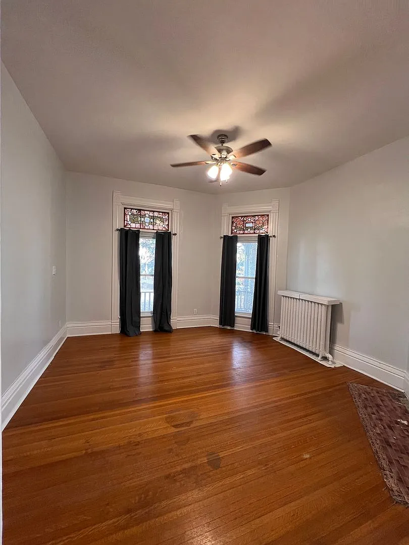 1718 Farnam — Photo 4
