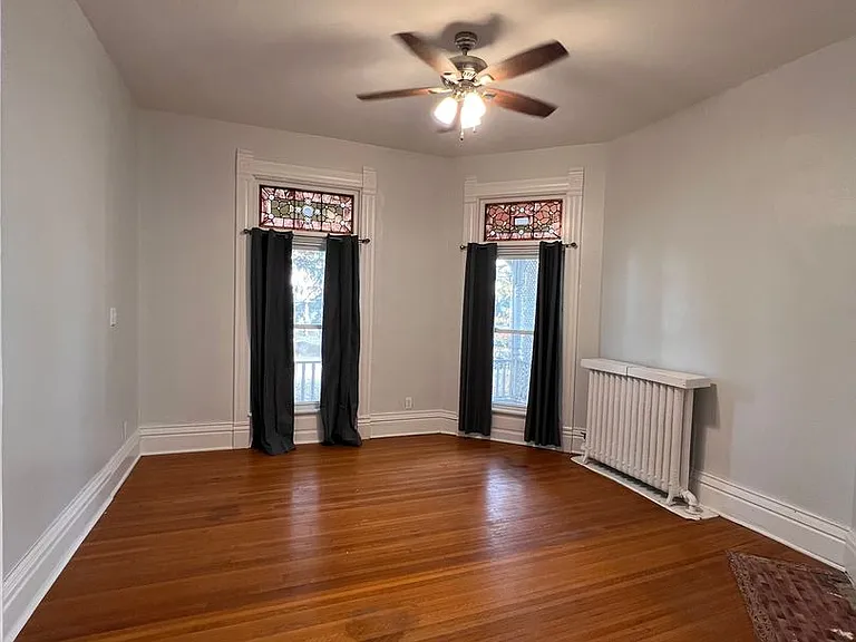 1718 Farnam St — Photo 4