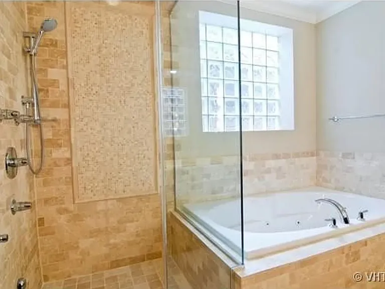 721 W Buckingham Pl #1 — Photo 12