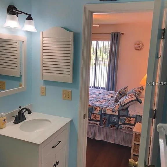 4056 Oakview Dr #E7 — Photo 8