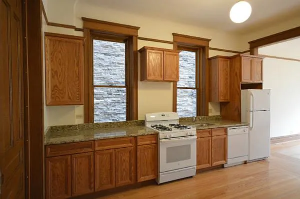 4 bed, 4.0 bath, $4,250 — Photo 4