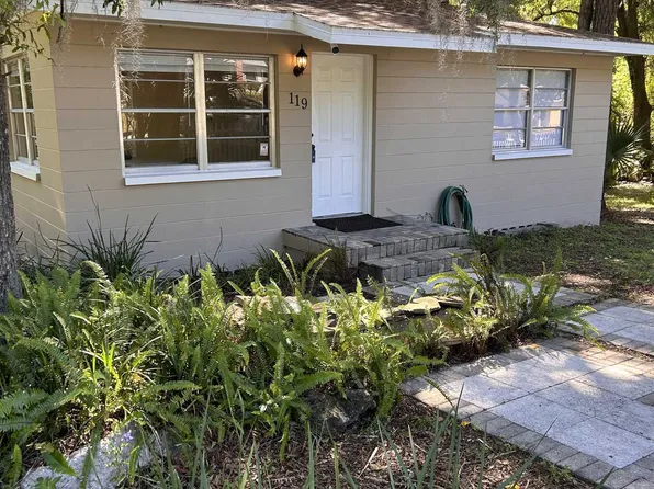 119 SE 12th St, Gainesville, FL 32641