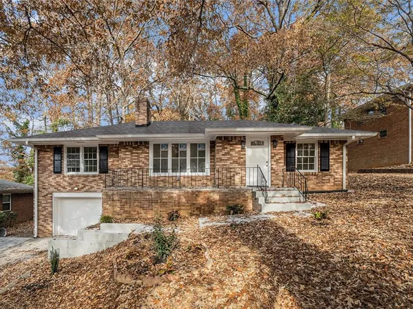 2825 Baker Ridge Dr NW, Atlanta, GA 30318
