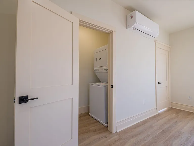 Catalina Residences — Photo 42