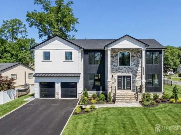 24 Norton St, Edison, NJ 08820