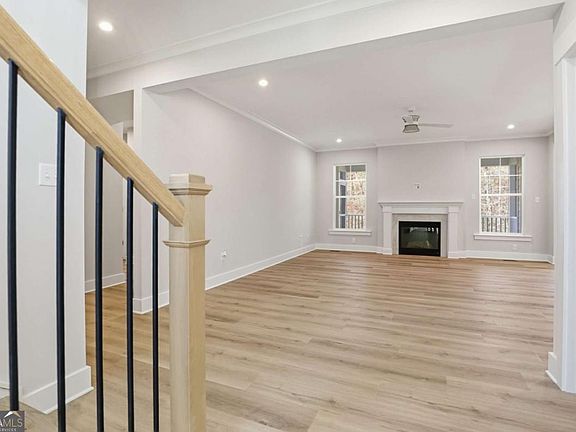 6th image of this home