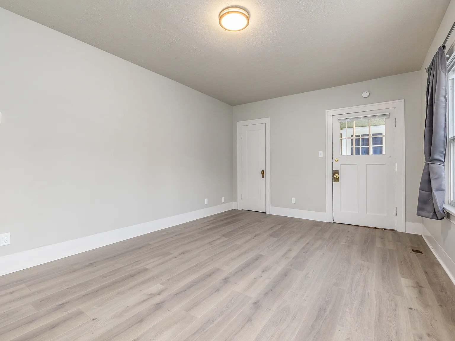 1 bed, 550 sqft, $1,495 — Photo 2