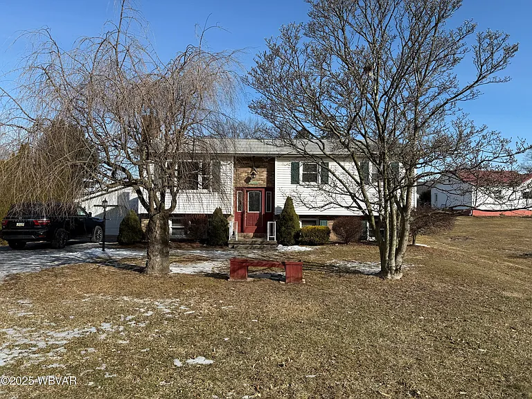 2014 Linwood Ave — Photo 1