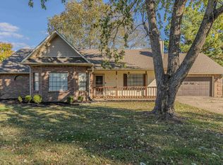 217 S Center Hill Rd, Paragould, AR 72450