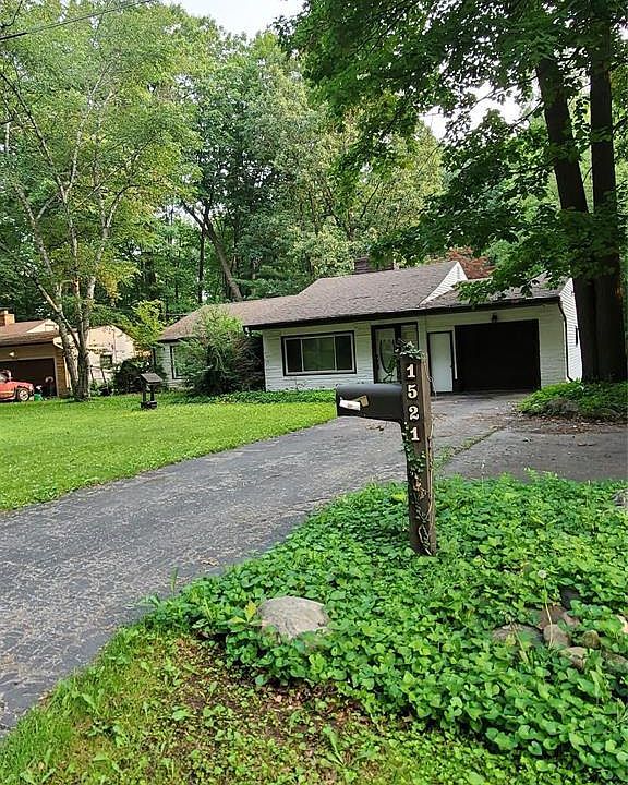 1st image of 1521 Woodslea Dr