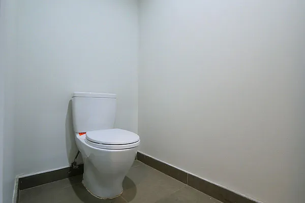 Rented by Tapiro Realty | media 31