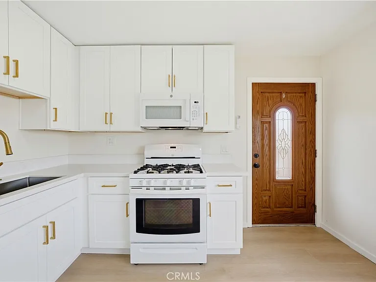 11633 Terradell St #B — Photo 3