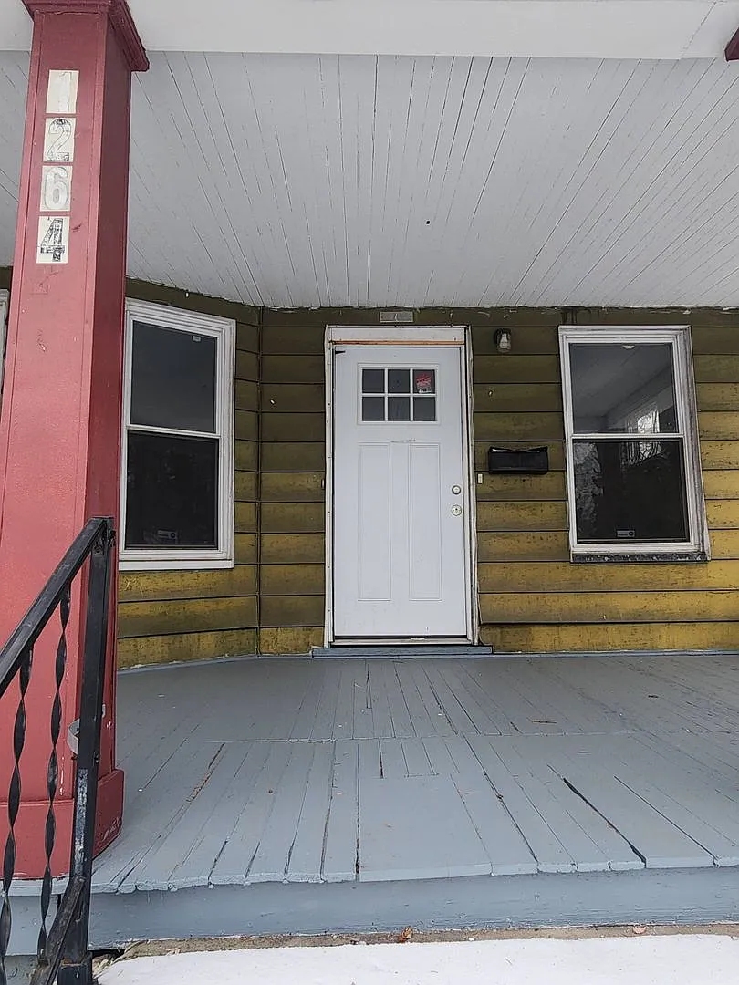 Charming 3-Bedroom Property in Prime Location (Section 8 Vouchers Accepted) — Photo 1