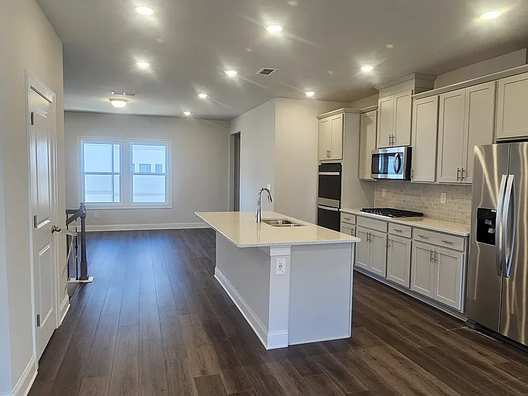 2696 Devon Vale St #2696 — Photo 13