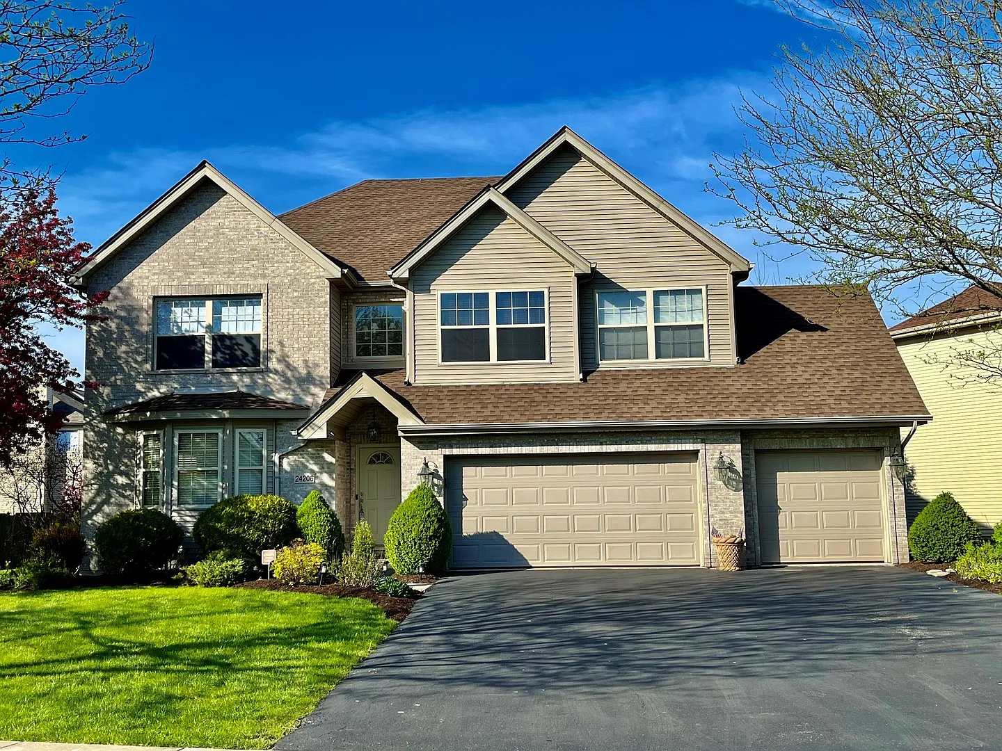 24206 Golden Sunset Dr photo 1