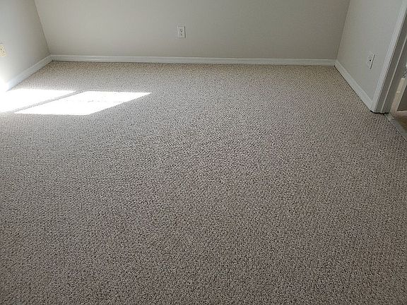4th image of 30046 Mossbank Dr