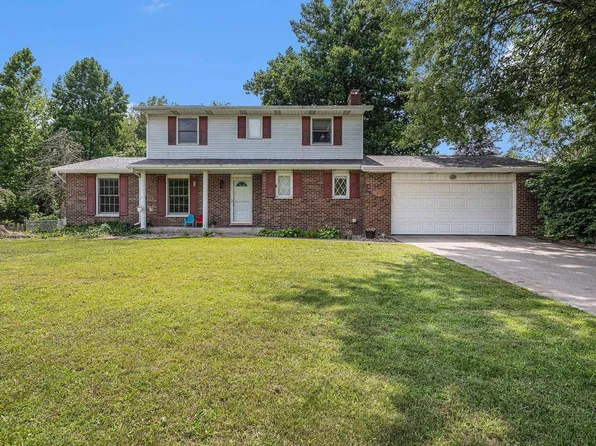 2808 Woodmere Ln, Goshen, IN 46528