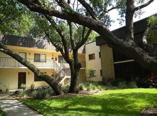 11804 Raintree Lake Ln APT A, Temple Terrace, FL 33617