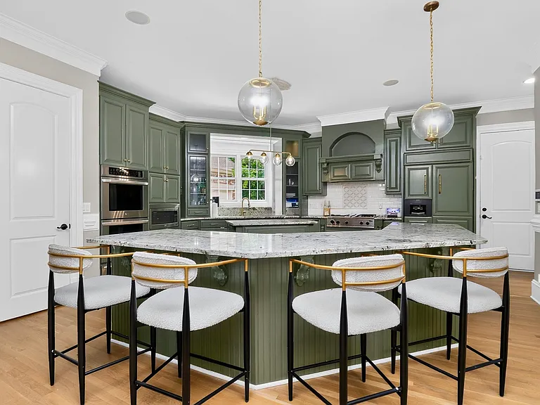 9805 Strike The Gold Ln — Photo 14