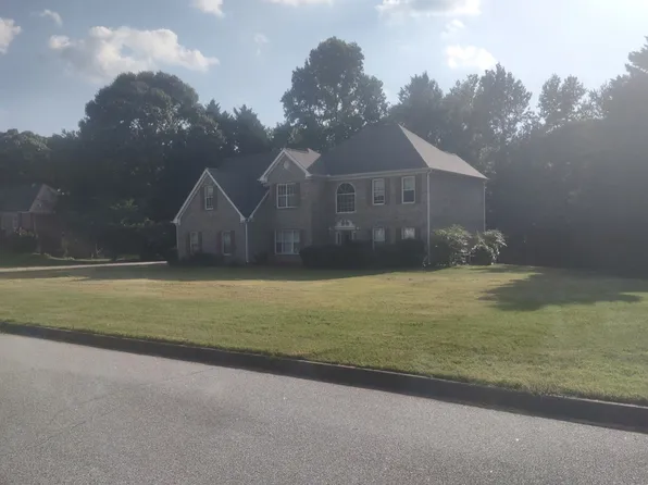 50 Northwood Springs Dr, Oxford, GA 30054