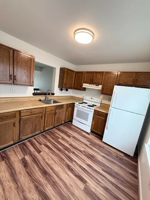 4 bed, 1500 sqft, $3,450 — Photo 4