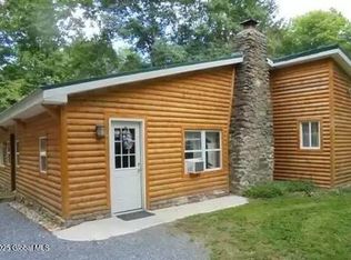 68 Beach Rd, Petersburgh, NY 12138