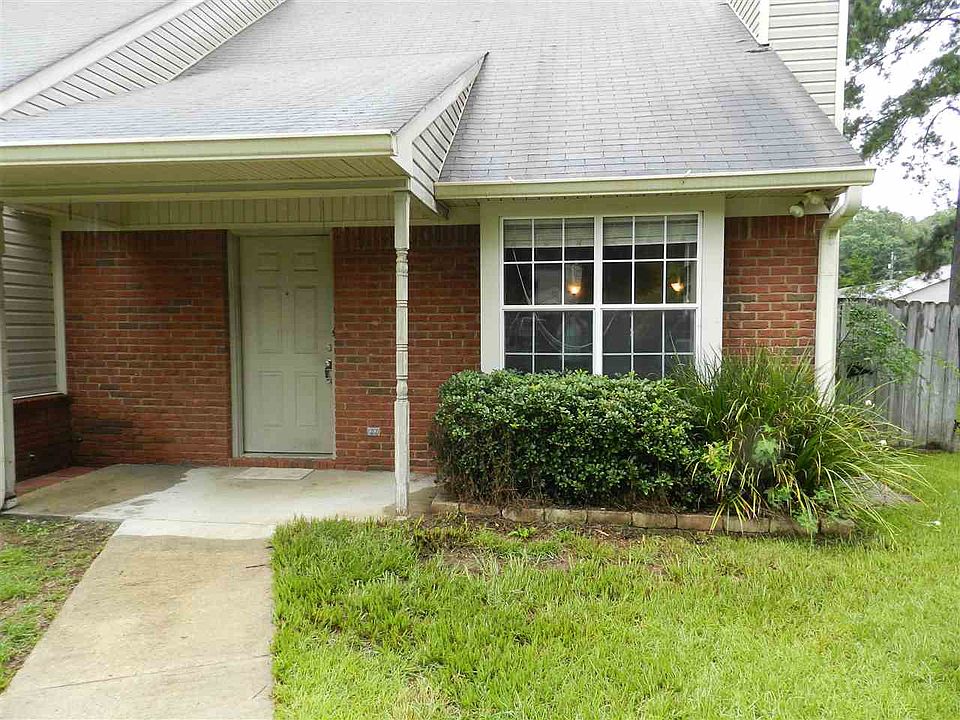 1st image of 2382 Ian Dr