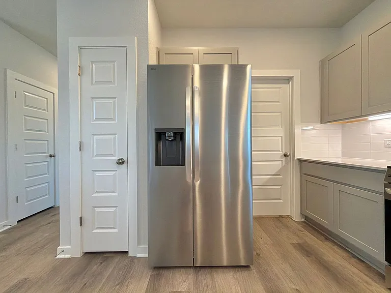 2235 Oscar Eli Way — Photo 13