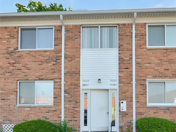 29322 Hoover Rd #322, Warren, MI 48093