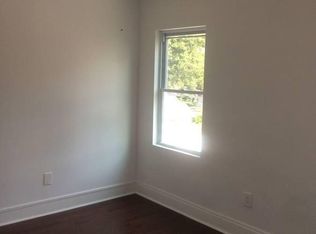 9133 Gold Rd, Jamaica, NY 11417