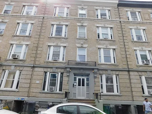 Rented by Compass | media 15