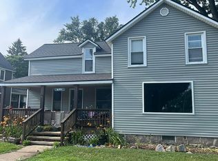 316 W Main St, Hopkins, MI 49328