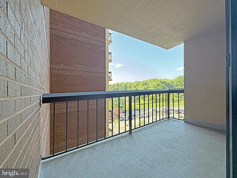 7401 Westlake Ter #610 — Photo 24
