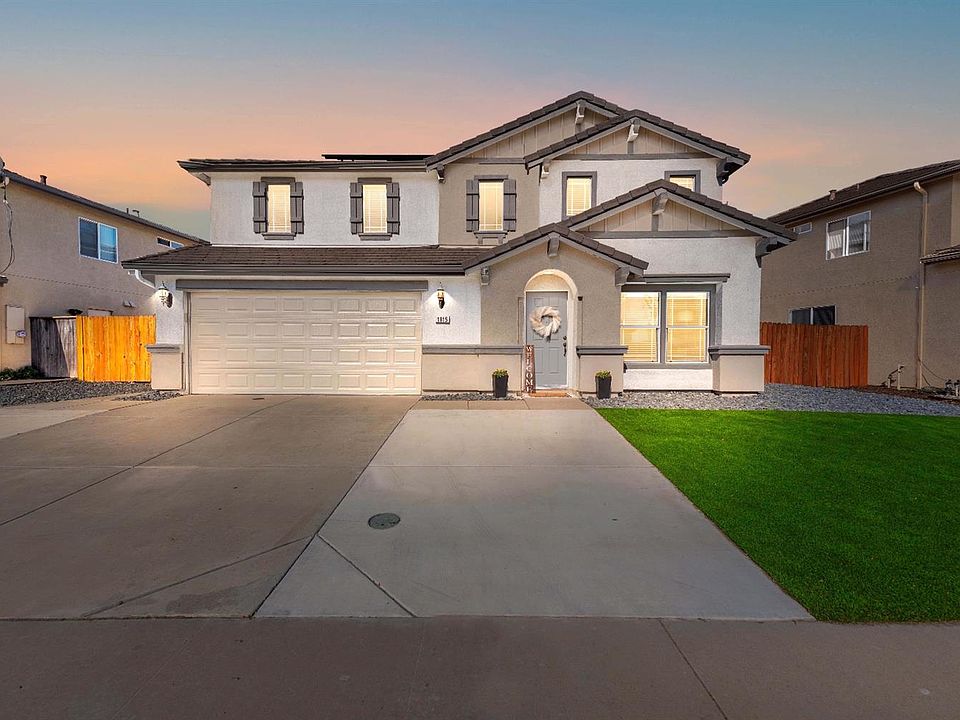 1st image of 1015 Downing Cir