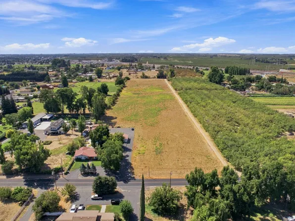 3460 E Service Rd, Ceres, CA 95307