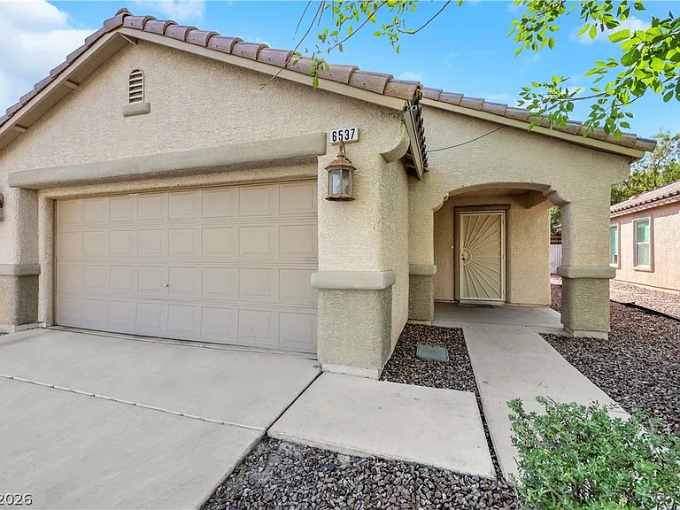 6537 Cape Petrel St — Photo 3