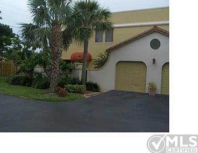 1st image of 47 Uno Lago Dr