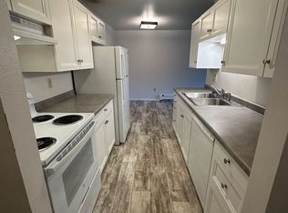 1506 10th Ave NE #4, Jamestown, ND 58401