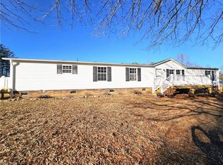 1070 Kimberly Dr, King, NC 27021