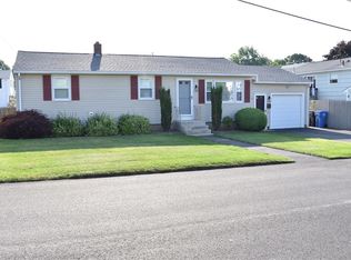 54 Delta St, Cranston, RI 02920