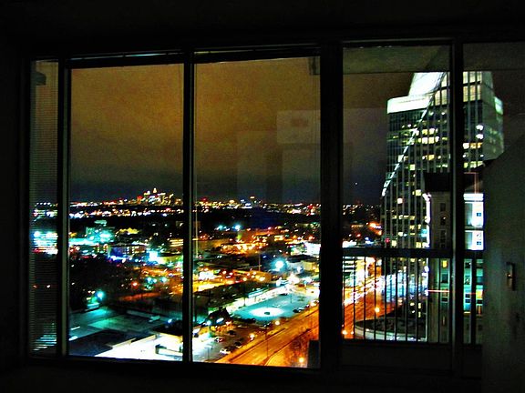 3rd image of 3324 Peachtree Rd NE Unit 2210