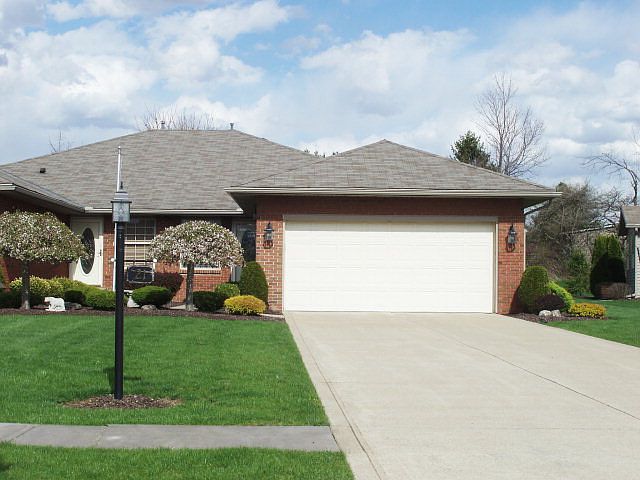 1st image of 21 Riverview Dr