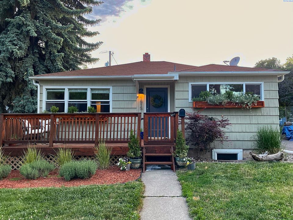 1015 NW Charlotte St, Pullman, WA 99163 Zillow