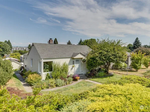 1615 Pine Street, Everett, WA 98201