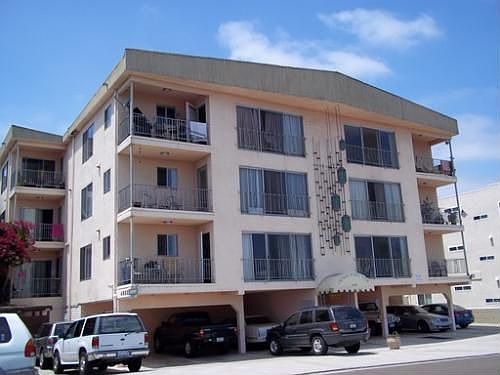 1st image of 4088 Crown Point Dr APT 306