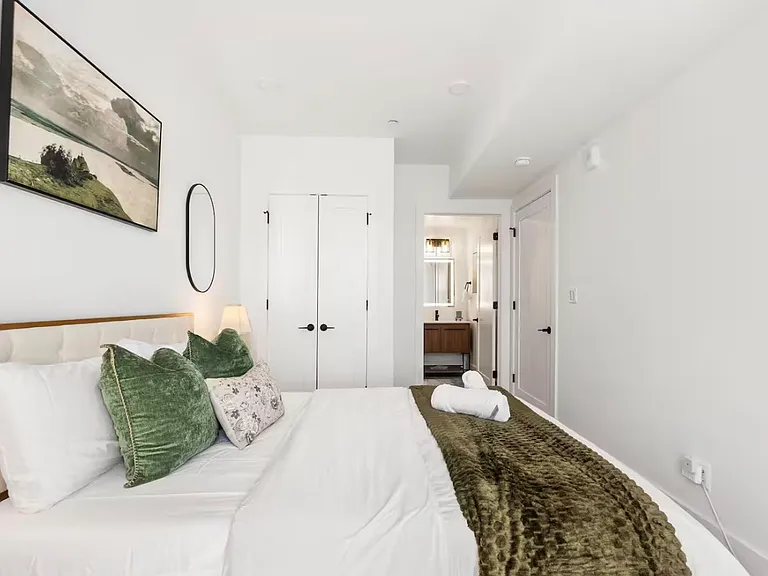 1006 Florida Ave NE #201 — Photo 6