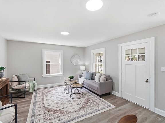 5th image of 188 Monitor Ave