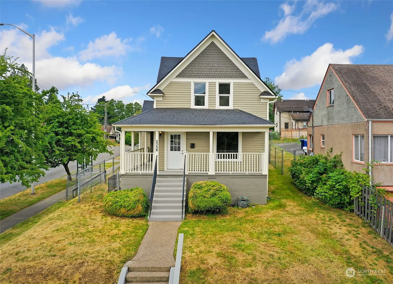 2356 S Ainsworth Avenue photo 1