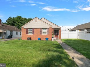 9210 Exeter Rd, Philadelphia, PA 19114