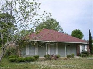 4313 Coleen St, Moss Point, MS 39563
